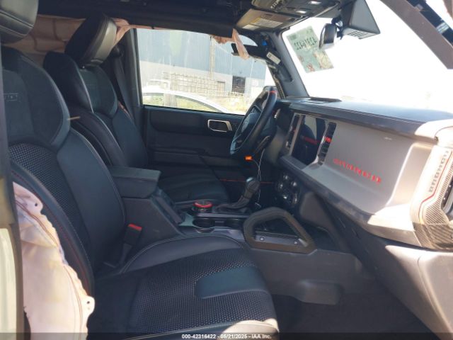 2023 FORD BRONCO 1FMEE5JR7PLC04106 Photo 4