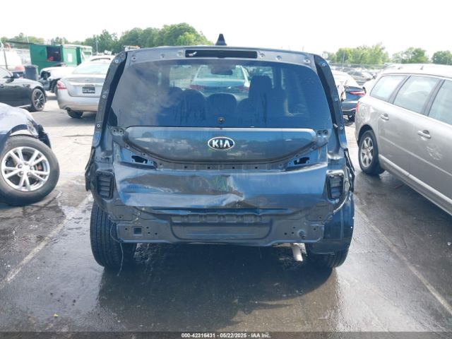 KNDJ23AU8M7767674 KIA SOUL LX