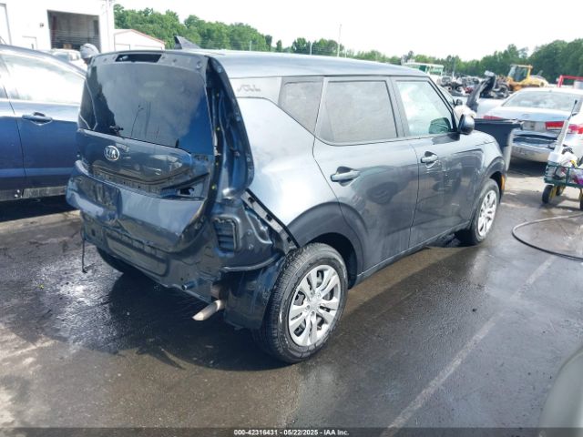 KNDJ23AU8M7767674 KIA SOUL LX