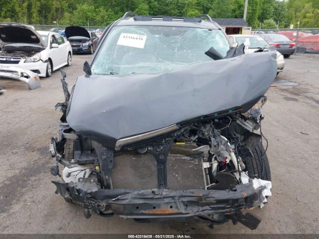 JF2SJADC8GH476512 Subaru Forester 2.5i Premium
