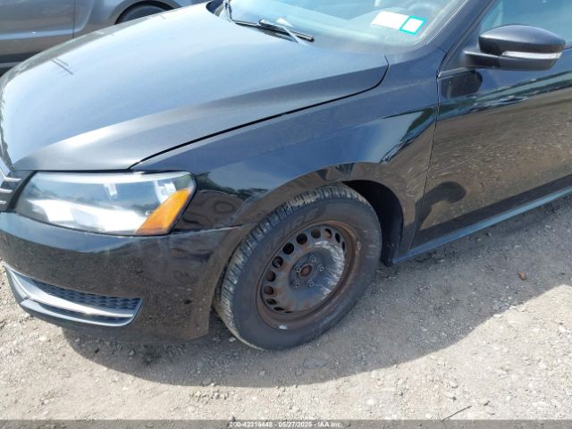1VWAP7A3XEC008370 Volkswagen Passat 2.5l S