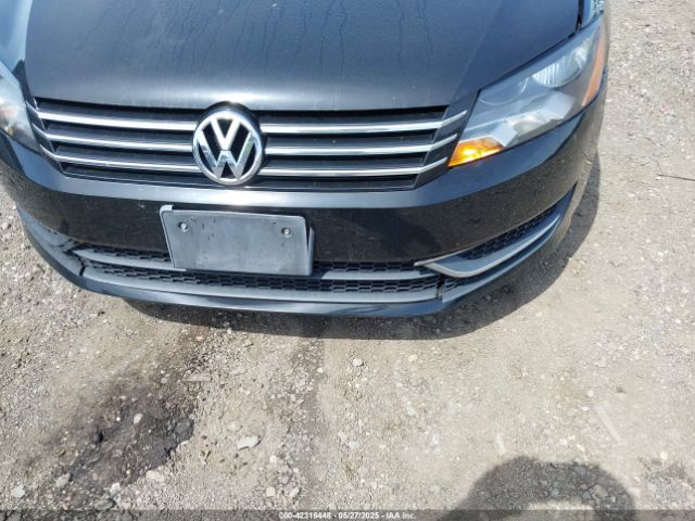 1VWAP7A3XEC008370 Volkswagen Passat 2.5l S