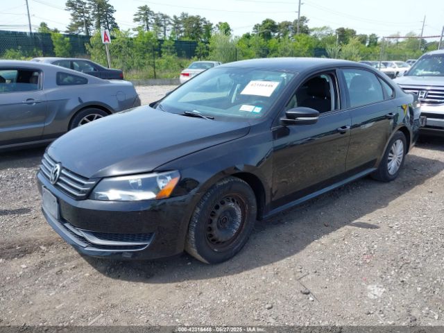 1VWAP7A3XEC008370 Volkswagen Passat 2.5l S