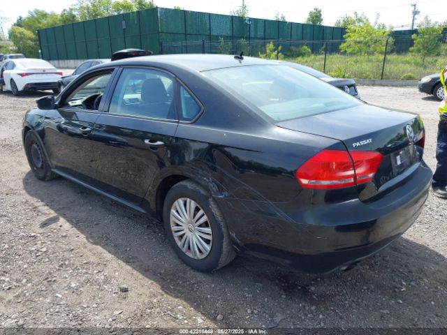 1VWAP7A3XEC008370 Volkswagen Passat 2.5l S