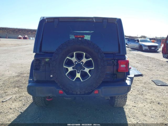 1C4HJXFGXJW255881 Jeep Wrangler Unlimited Rubicon 4x4