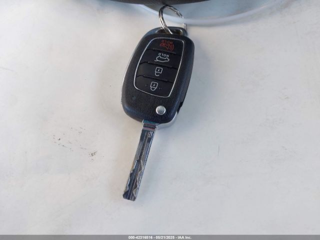 2016 HYUNDAI TUCSON KM8J33A42GU230085 Photo 10