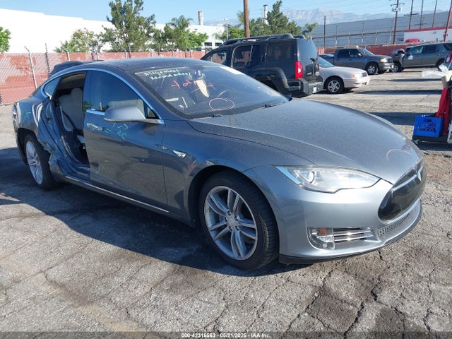 2014 TESLA MODEL S 5YJSA1S11EFP35998 Photo 0