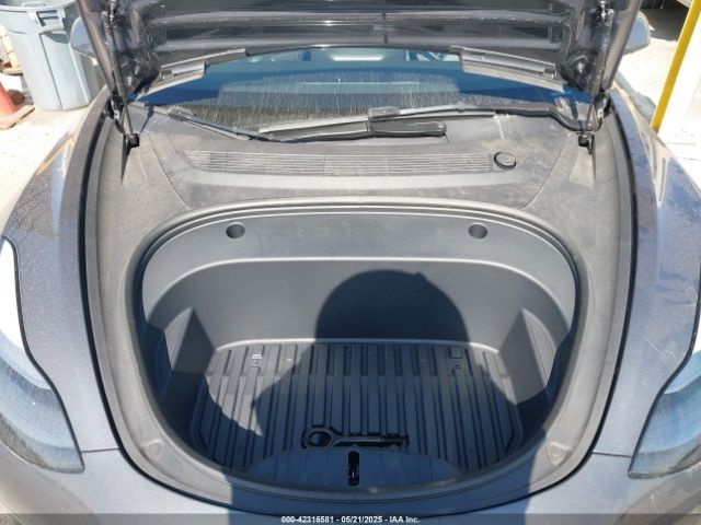 5YJ3E1EA2PF668853 Tesla MODEL 3