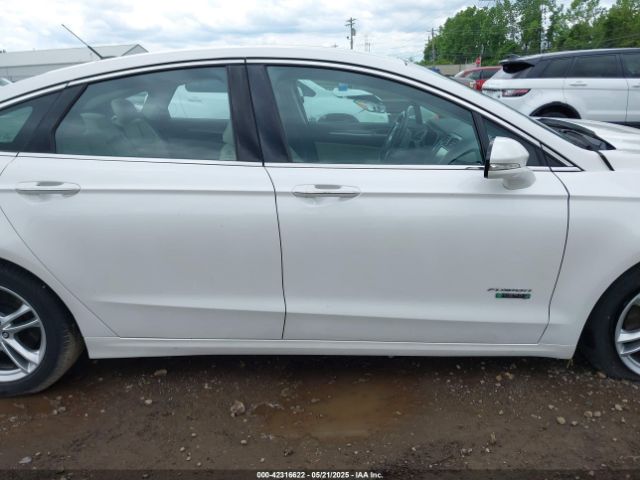 3FA6P0SU5GR287017 Ford Fusion Energi Titanium