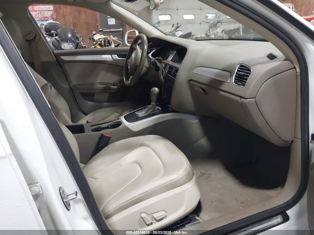 2011 AUDI A4 WAUBFAFL1BN015415 Photo 4