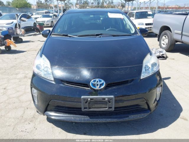 JTDKN3DU9E1771390 Toyota Prius Three