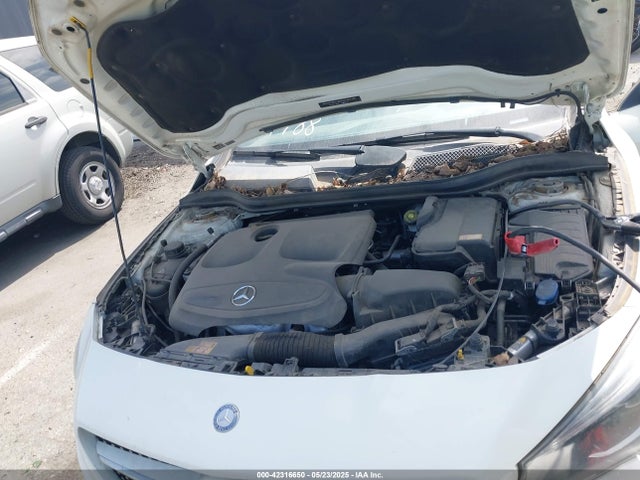 WDDSJ4EB7GN371988 Mercedes-Benz 2016