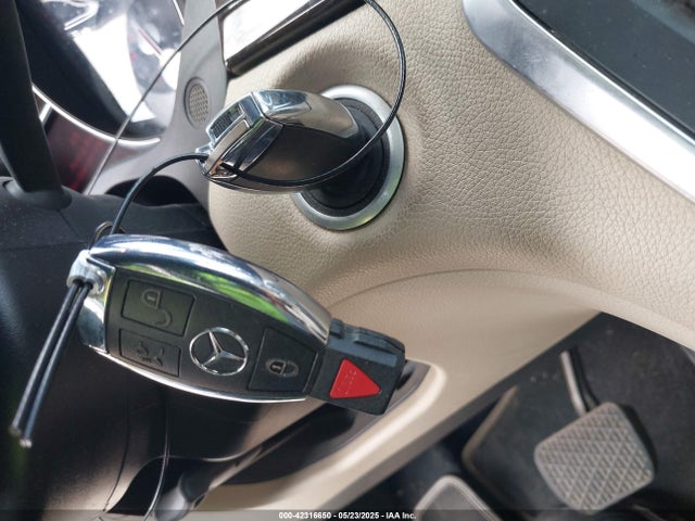 WDDSJ4EB7GN371988 Mercedes-Benz 2016