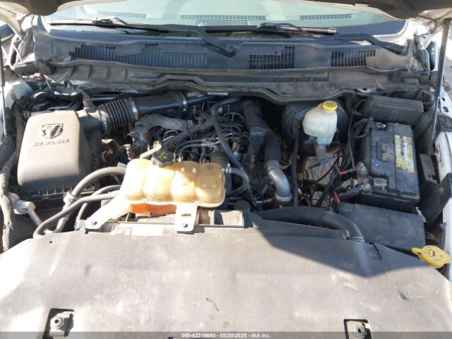 1C6RR6LM4FS607831 RAM 1500 Big Horn