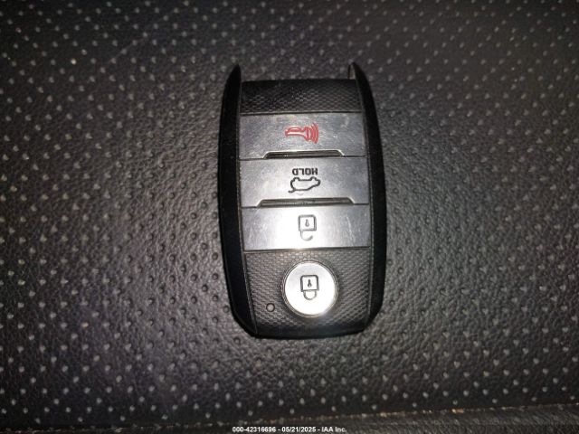 5XYPHDA50JG426193 KIA Sorento 3.3l Ex