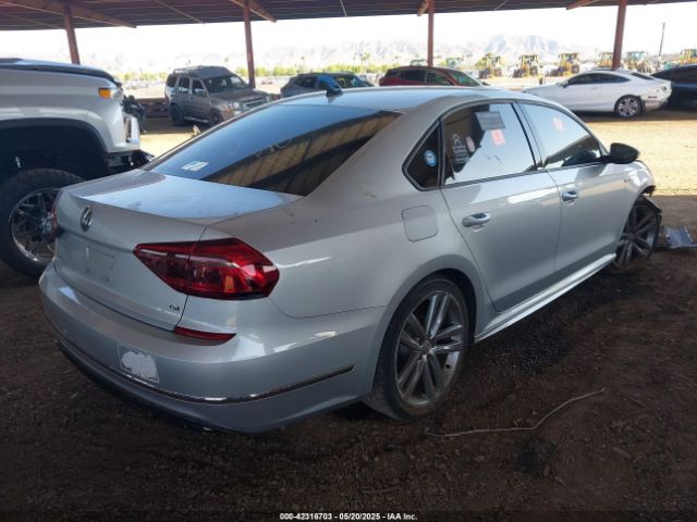 1VWAA7A33JC019514 Volkswagen Passat 2.0t R-line/2.0t S