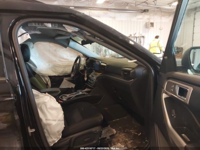 2022 FORD EXPLORER 1FMSK8DH2NGA87976 Photo 4
