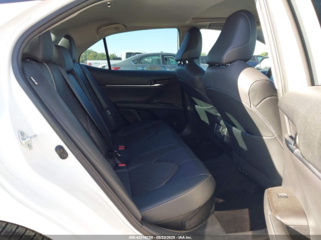 2021 TOYOTA CAMRY 4T1K31AK4MU024933 Photo 7