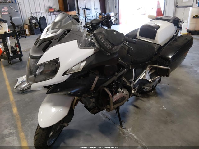 BMW R1200 Rt 2016 WB10A1308GZ195587 Image 2