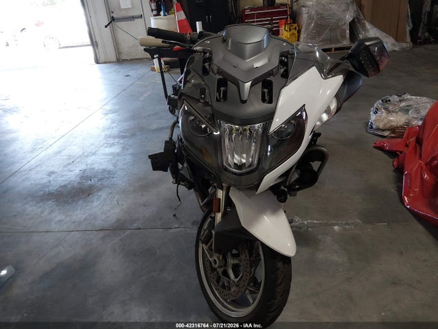 BMW R1200 Rt 2016 WB10A1308GZ195587 Image 5