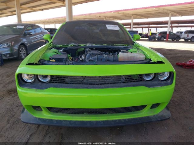 2C3CDZDJ4FH878046 Dodge Challenger Srt 392