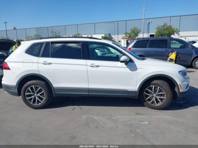 3VV3B7AX8LM120160 Volkswagen Tiguan 2.0t Se/2.0t Se R-line Black/2.0t Sel