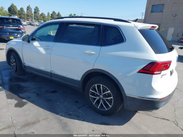 3VV3B7AX8LM120160 Volkswagen Tiguan 2.0t Se/2.0t Se R-line Black/2.0t Sel