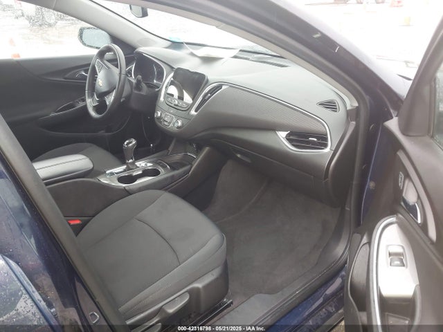 1G1ZE5ST2GF223900 Chevrolet MALIBU 1LT