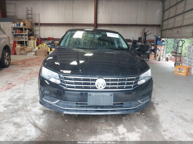 1VWBT7A38GC010301 Volkswagen Passat 1.8t Se