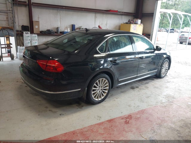 1VWBT7A38GC010301 Volkswagen Passat 1.8t Se
