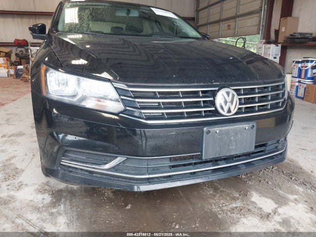 1VWBT7A38GC010301 Volkswagen Passat 1.8t Se