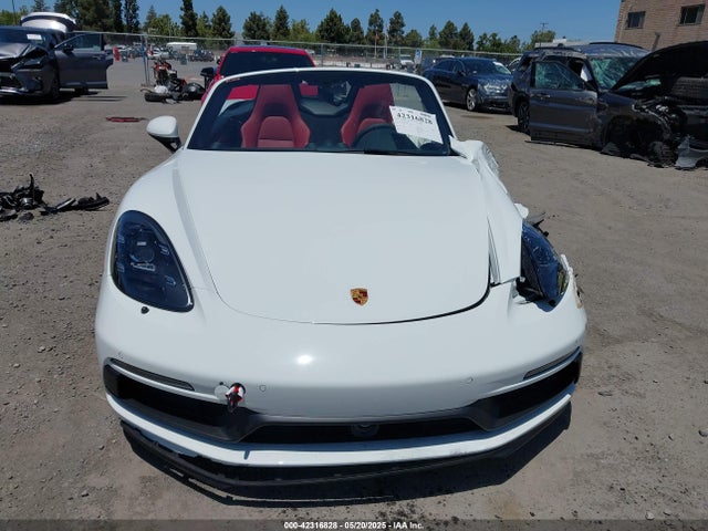 Porsche 718 Boxster 2024 WP0CD2A86RK228619 Image 11