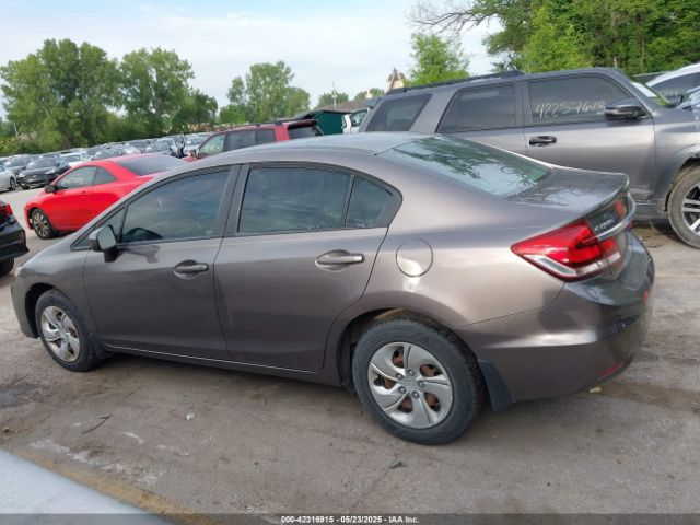 19XFB2F52EE032515 Honda Civic Lx