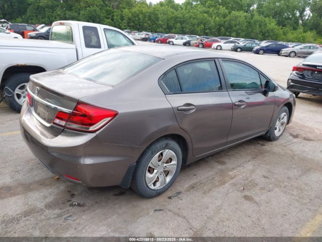 19XFB2F52EE032515 Honda Civic Lx