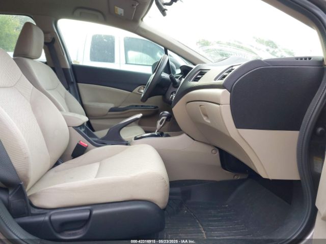 19XFB2F52EE032515 Honda Civic Lx