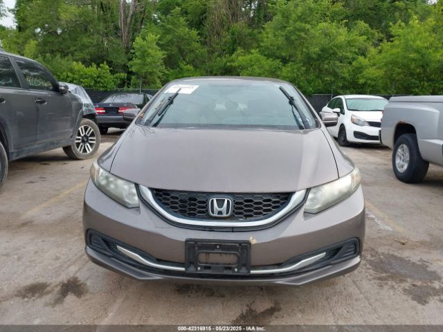 19XFB2F52EE032515 Honda Civic Lx