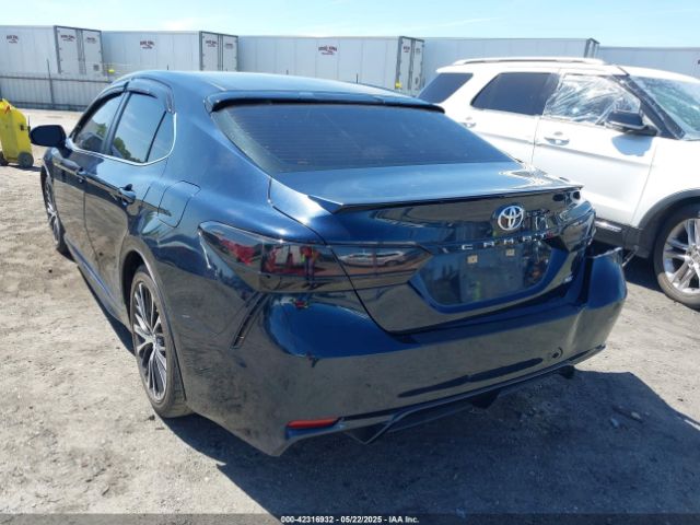 4T1B11HK3JU570694 Toyota CAMRY SE