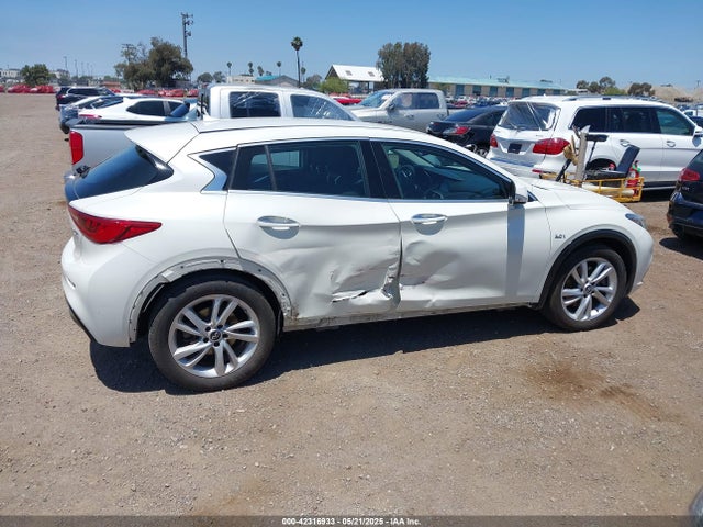 Infiniti m27020 2018 SJKCH5CP8JA042095 Image 13