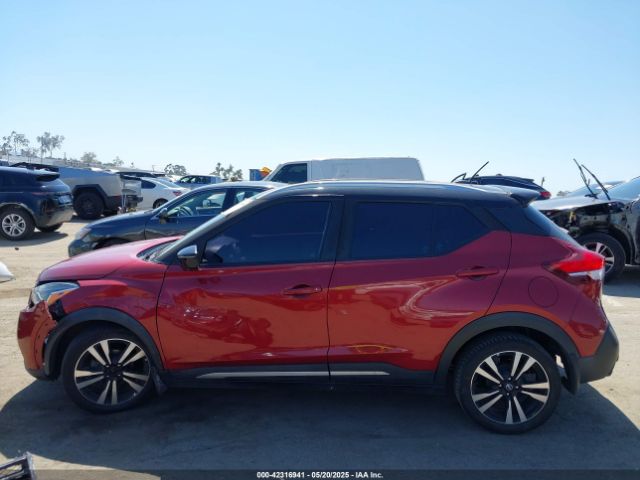 3N1CP5CU5KL499178 Nissan KICKS SR
