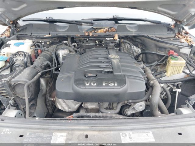 2011 VOLKSWAGEN TOUAREG WVGFF9BP0BD000384 Photo 9