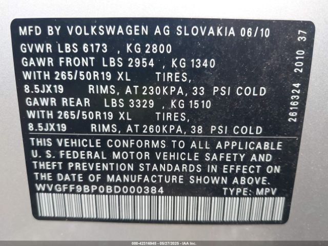 2011 VOLKSWAGEN TOUAREG WVGFF9BP0BD000384 Photo 8