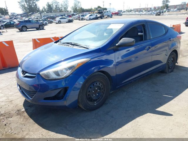 5NPDH4AE3GH717565 Hyundai ELANTRA SE