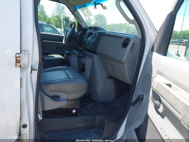 2011 FORD E-350 SUPER DUTY 1FDSS3EL7BDA76197 Photo 4