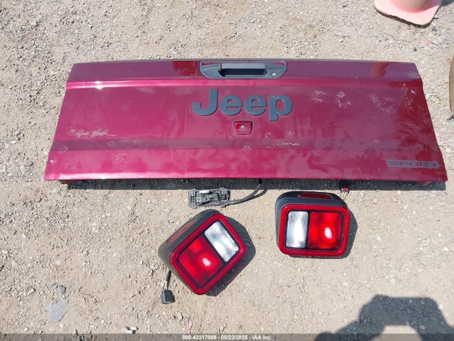 1C6HJTAG8ML542343 Jeep 2021