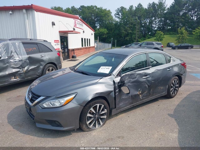 1N4AL3AP6JC142285 Nissan 2018