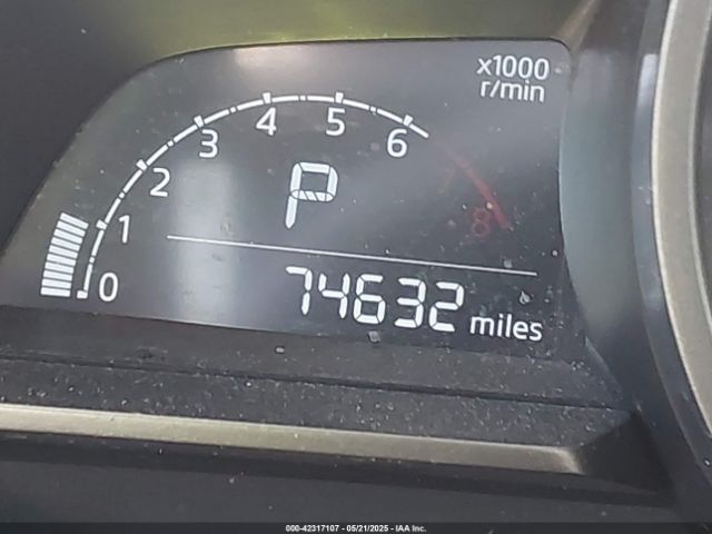 3MYDLBYV5KY512111 Toyota YARIS L