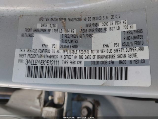3MYDLBYV5KY512111 Toyota YARIS L