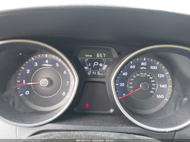 5NPDH4AE7FH640763 Hyundai ELANTRA SE