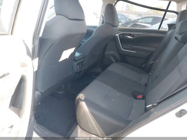 2T3W1RFV3KC002016 Toyota Rav4 Xle