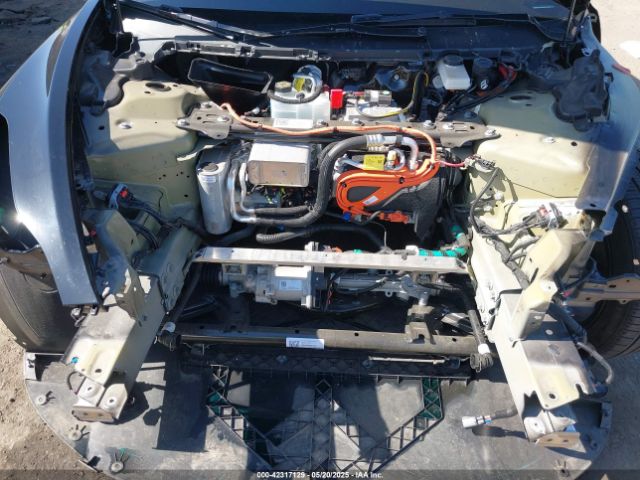 2023 TESLA MODEL 3 5YJ3E1EA9PF541582 Photo 9